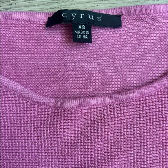 Pink Waffle Knit Long Sleeve Sweater XS - Picture 2 of 3